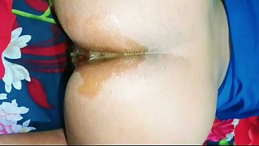 Video Panas Bhabhi India Digoyang Keras Dari Belakang Dengan Suara Seru – Adegan Blowjob Dan Facefuck Pakai Kontol Hitam Besar