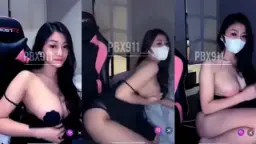 Reva Buka Baju Goyang Ganas