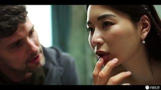Gadis Kpop Asia Imut Ngilerin Air Mani – Cewek Jepang Dibantai Muka Sampai Beku