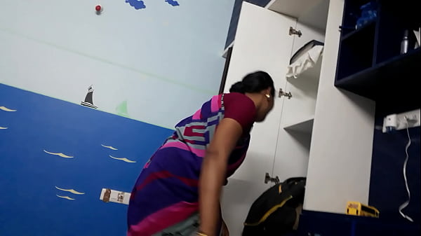 Asisten Rumah Tangga Baru Yang Menggoda