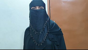 Video Rumah Gue: Istri Cantik Berhijab Si Master India Lagi Digarap Habis-habisan.