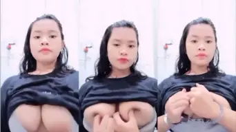 Abg Uting Coklat Seru-seruan Mainin Toket Basah