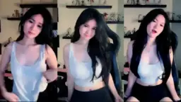 Kak Cia Host Imut, Goyangannya Bikin Pengen Colak-colek Di Mango Live.