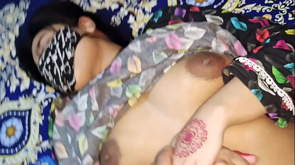 Ibu Tiriku Ngajarin Soal Sex, Dirty Talk Hindi, Erangan Liar, Ngentot Liar.