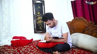 Ibu Tiri Montok Besar Ngentot Keras Sama Anak Tiri Pas Sepi Di Rumah Film Panjang (suara Hindi)