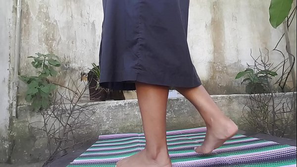 Arab Desi, Goyangannya Bikin Meleleh, Bibirnya Basah, Matanya Nakal, Bikin Ngiler Nunggu Sentuhan.