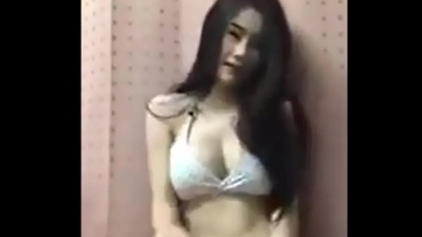 Asiatica Goyang Panas Di Live Fb Bikin Makin Tegang