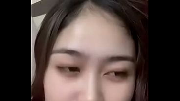 Cewek Indonesia Live, Goyang Panas Bikin Ngaceng.