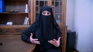 Kesepakatan Abad Ini Ditutup Dengan Ngentot Dari Pelacur Hijab Arab Lilimissarab.