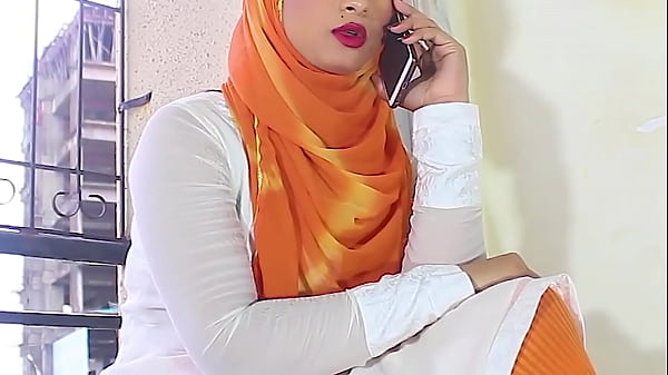 Salma Si Cewek Hijab Ngentot Temennya Pake Audio Hindi Mesum