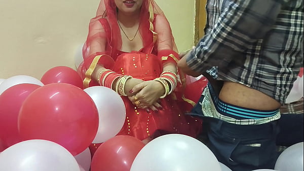 Malam Pertama Istri Baru Desi Cantik Panas Digaruk Suami Pakai Bahasa Hindi