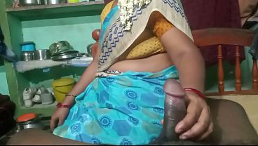 Video Bokep Ibu Tiri Dan Anak Tiri Di Desa, Gaya Asli Rumah
