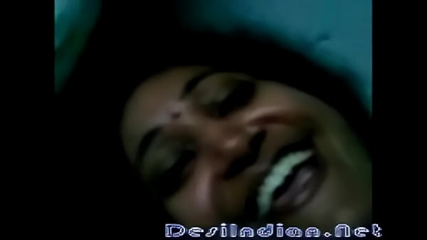 Desi Cute Telugu Aunty, Goyang-goyang Bikin Makin Panas