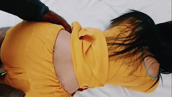Desi Chachi Lagi Ngewe Keras Sampe Muncrat.