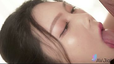 Cewek Cina Seksi Ban Ban Digenjot Sange Banget.
