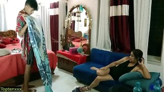 Ibu Tiri Seksi India Lagi Ngewe Sama Bocah 18 Tahun, Suara Cewek Minta Ampun!