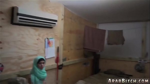 Operasi Pussy Run Pertama: Celah Arab Ngebut!