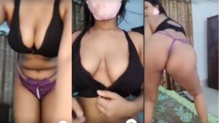 Cewek Desi Bugil Goyang Erotis Biar Menang Game Online