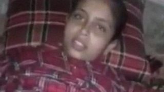 Nyanyi Sambil Ngencengin Memek Sempit Cewek Desa India