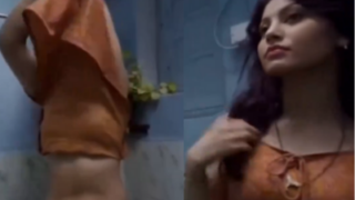 Viral Video Mms Urvashi Rautela Beredar Di Internet, Bikin Panas Dan Penasaran Semua Orang.