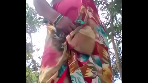 Desi Roshni Bhabhi Pamer Kontol Dan Memek Basah Kencang