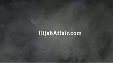 Gadis Arab Hr Digebong Habis-habisan Sama Rekan Kerja