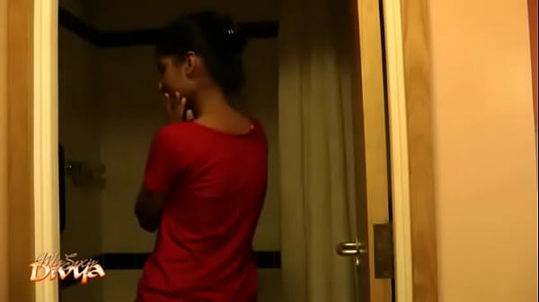 Telanjang Bulat Pacar India Pamer Memek Basah